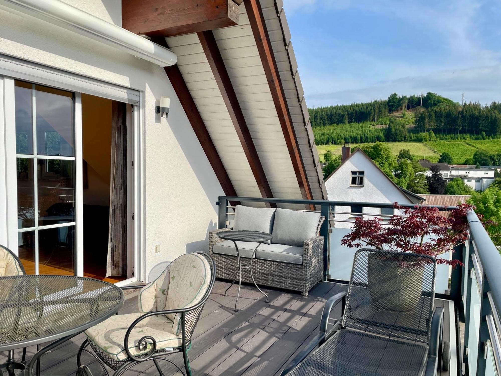 Moderne Ferienwohnung Mit Sonnenbalkon In Fretter Finnentrop Bagian luar foto