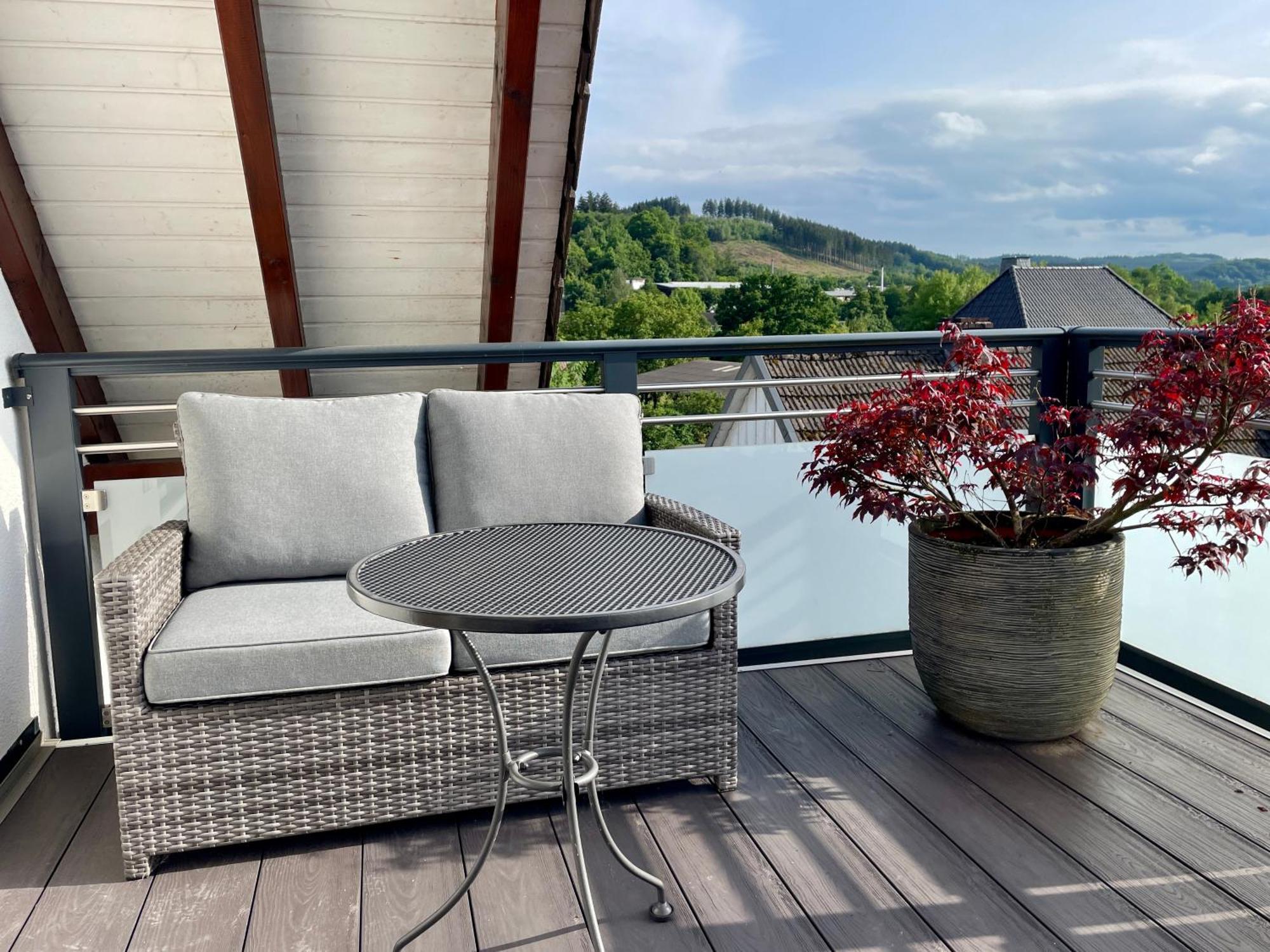 Moderne Ferienwohnung Mit Sonnenbalkon In Fretter Finnentrop Bagian luar foto